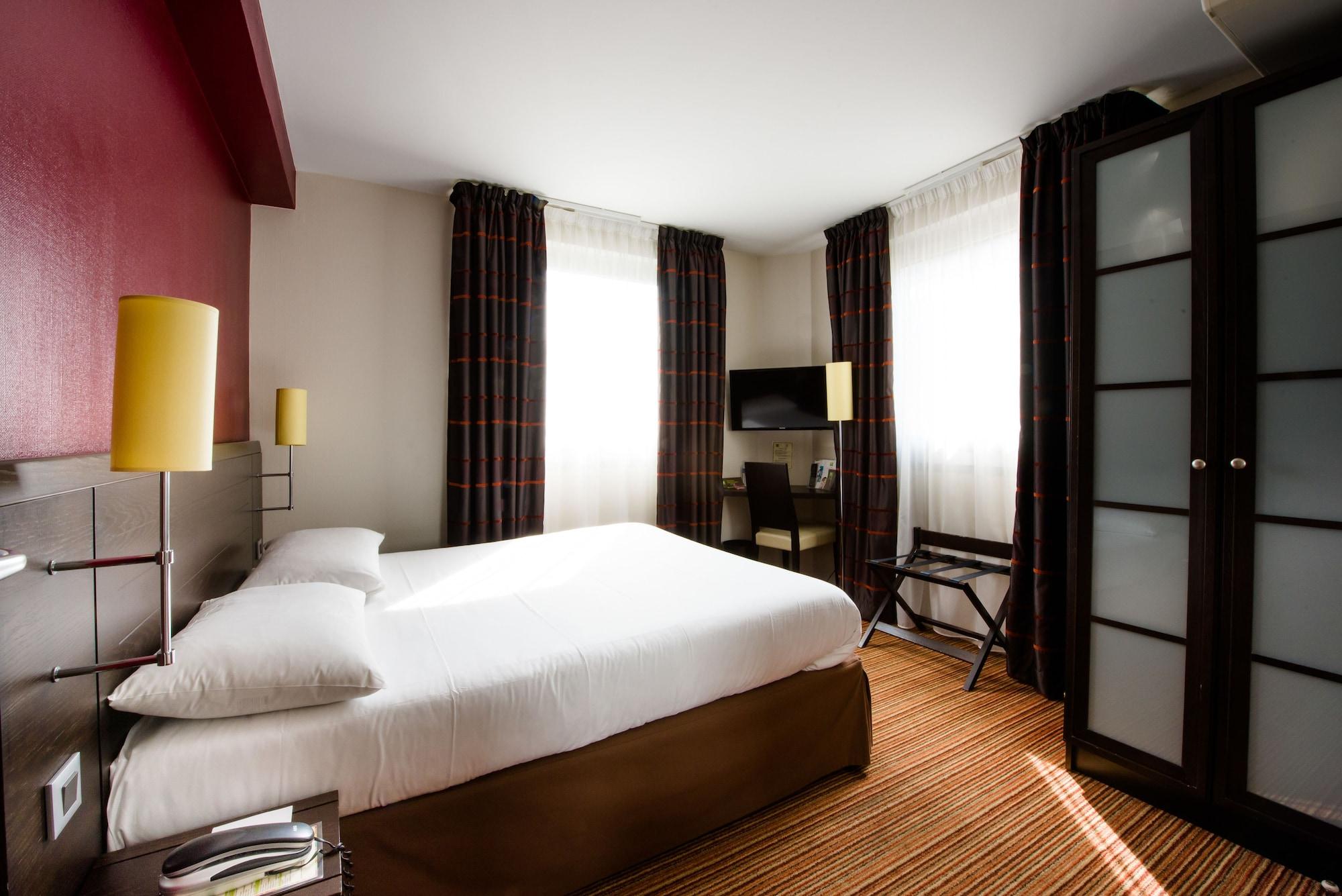 Ibis Styles Nantes Centre Place Royale Buitenkant foto